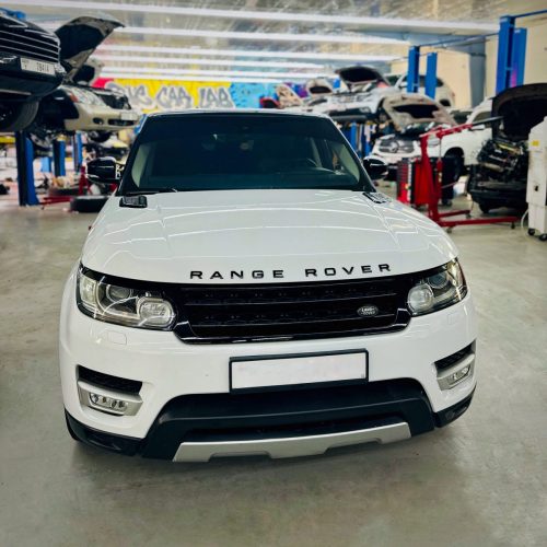 LAND-ROVER-–-Service-Repairs-Dubai-scaled