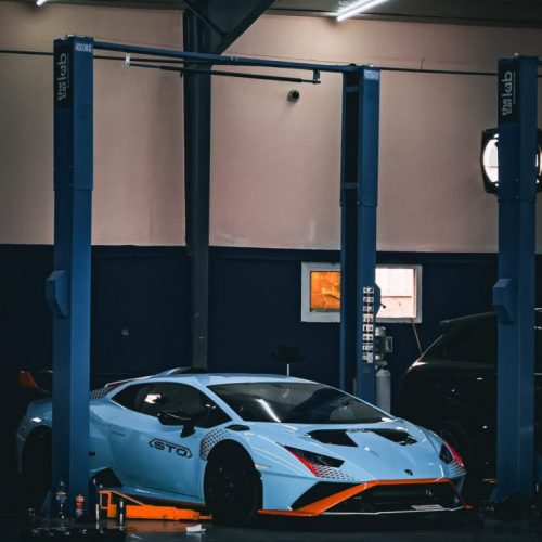 Lamborghini-Service-Dubai-The-Car-Lab-Auto-Repair-Center-scaled