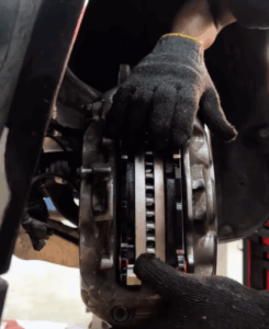 Expert diagnostic tools used for Mercedes-Benz S-Class (W222) maintenance