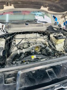 Range Rover Sports water pump replacement service in Dubai