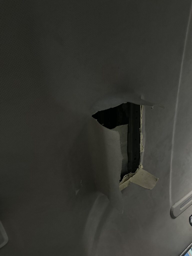 Mercedes V300 rear AC vent installation preparation Dubai